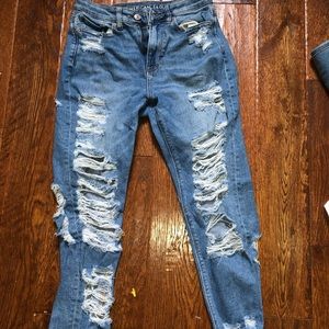 American eagle mom jeans